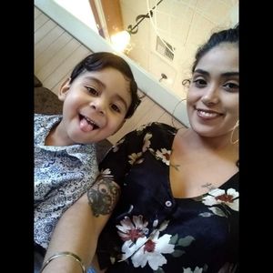 Meet your Posher, Estrella